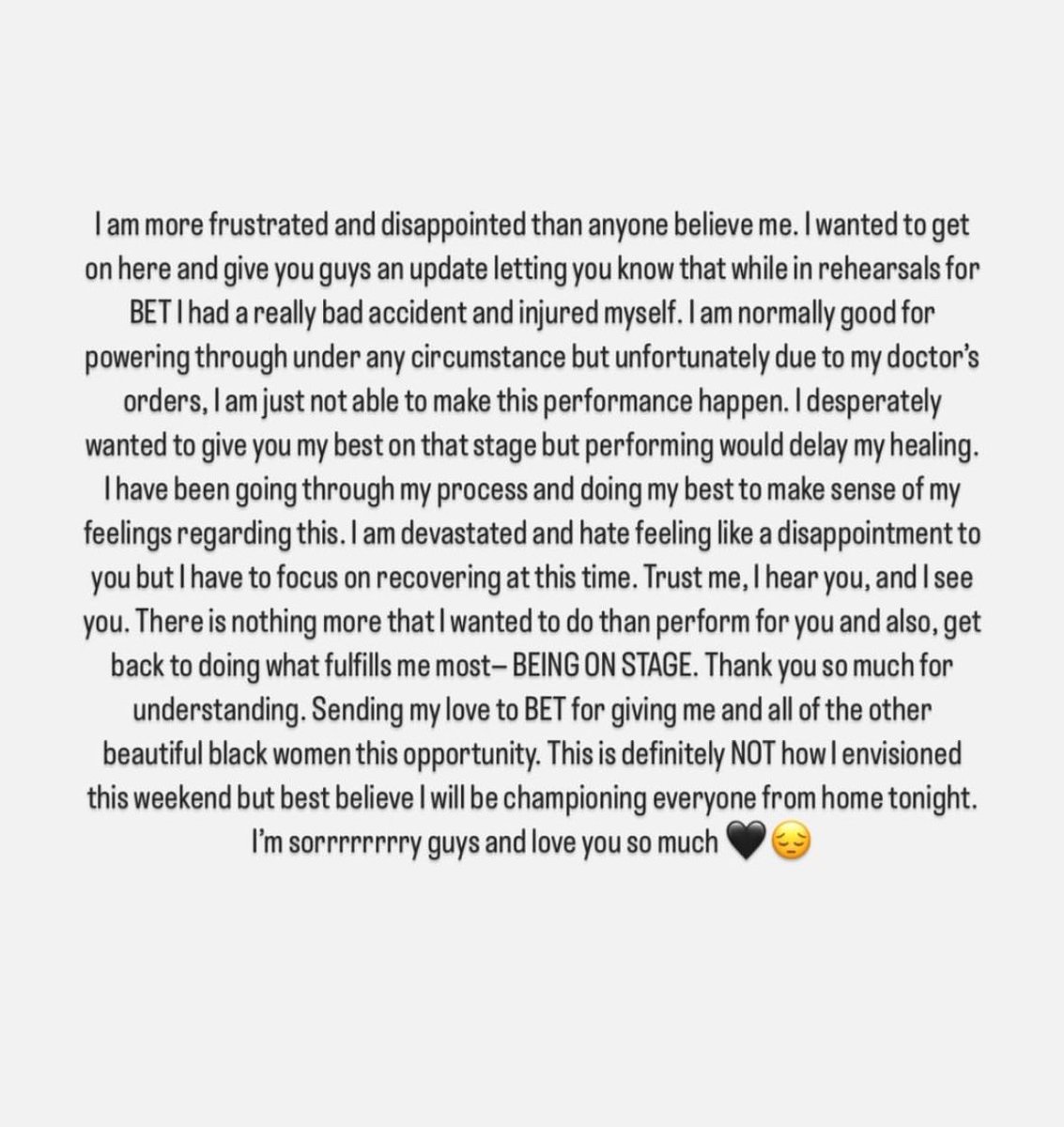 normanibrasiI's tweet photo. Normani revelou que sofreu um acidente durante os ensaios para o BET e por isso não será possível realizar a sua apresentação na premiação. https://t.co/PE6UuWNxt4