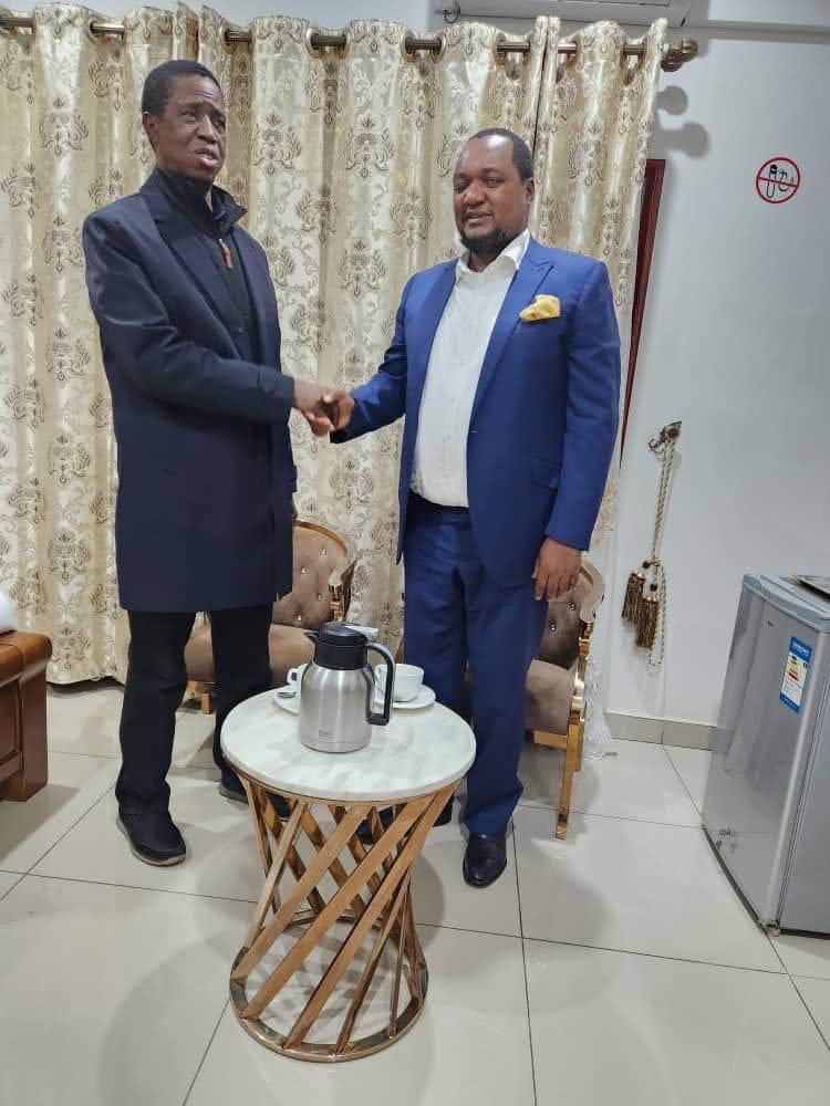 EdgarCLungu's tweet photo. Fellow Citizens,

Yesterday evening, I had the opportunity to meet with the Matero Constituency MP, Hon. Miles Bwalya Sampa.

We had a fruitful discussion on matters of both party and national interest.

God bless you, and God bless Zambia. https://t.co/ViidfCz9wG