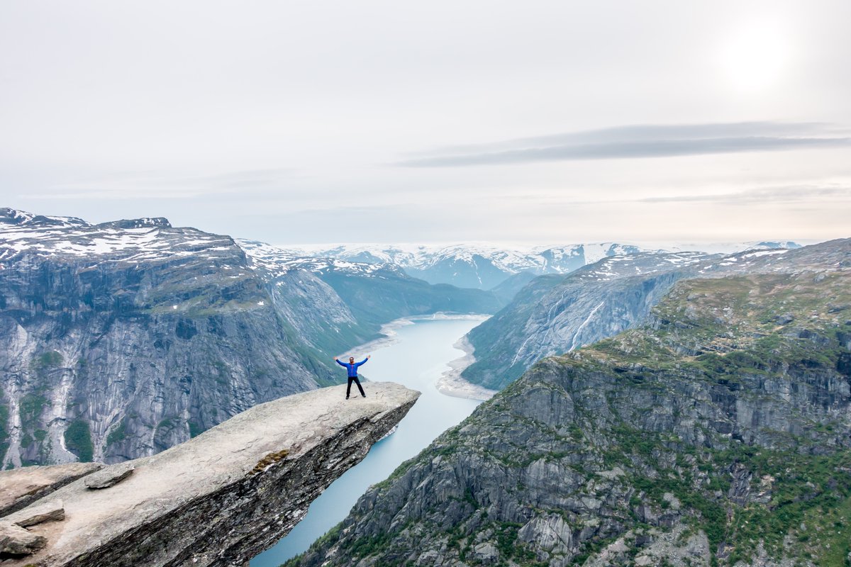 Some amazing Norwegian hikes #kjeragbolten #pulpitrock #trolltunga