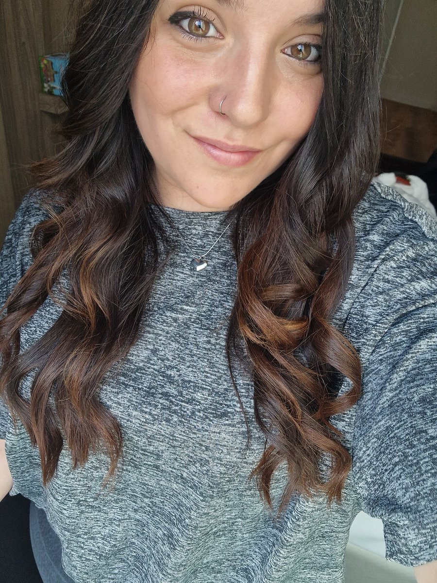 MariluzGarcia3's tweet photo. La puse por Insta pero me gusta mucho y la pongo aquí también 🙈🥰 https://t.co/ILxgxrKG8x