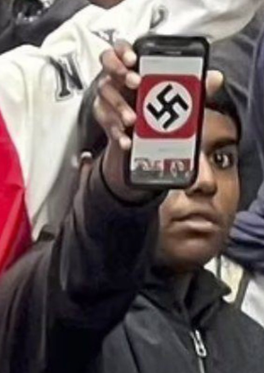 SissiEmperatriz 🇮🇱 tweet media