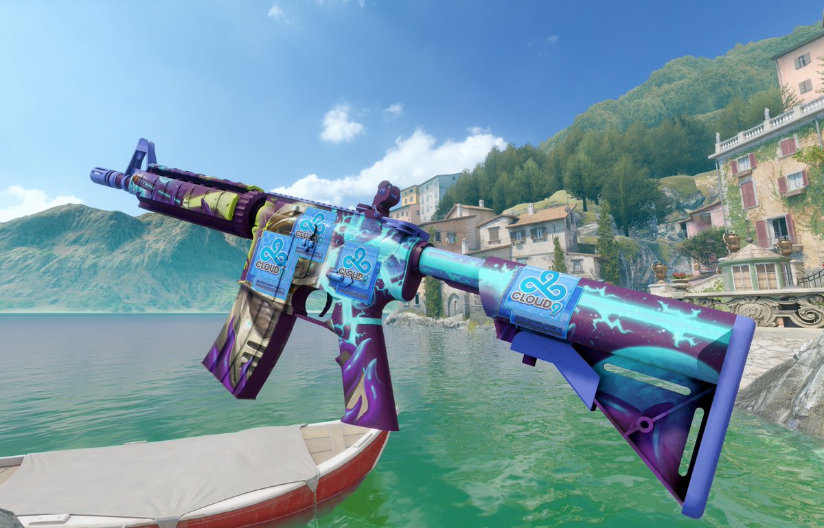 TURBOENCUBEY's tweet photo. New Pickup today from @alidavo1 to replace my sold m4a4.

M4A4 Desolate Space with 4x Dreamhack 2014 (Holo).
(1 of 1). https://t.co/BirGkJSUAr