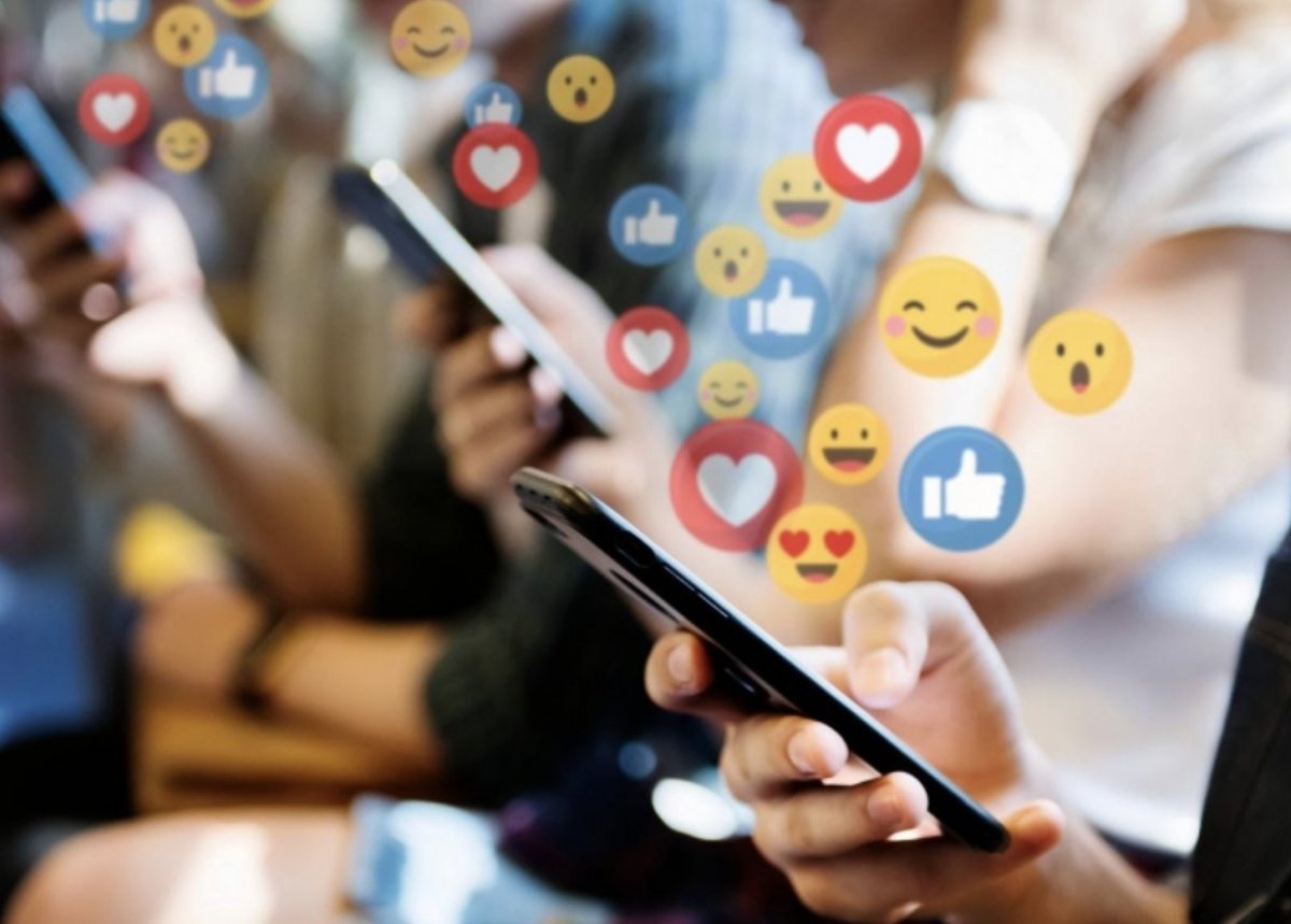 Today is #NationalSocialMediaDay. Rather than celebrating it, we need to question it and hold #socialmedia companies accountable for the deliberate impact they have had on the mental wellbeing of our children. Addictive by-design platforms are incongruent with healthy kids. <a href="/X/">X</a>