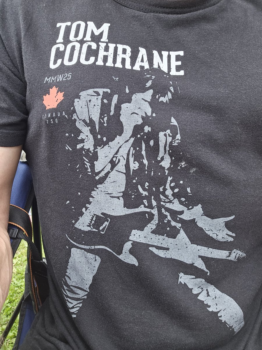 MDSmokyFarmer's tweet photo. @darlyn1 @TomCochraneMUS Well, I know we will!  We heard Tom doing sound checks this morning, it's going to be sooooo awesome! #plmf https://t.co/AJNBwdtwQQ