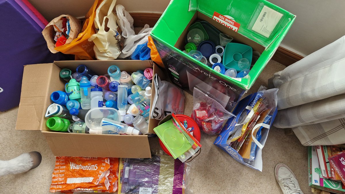 BayRecycling's tweet photo. This week brings us 131 rigid #plastic food &amp; drink containers courtesy of the wonderful staff &amp; families @LUPSCentre ! All off to @TerraCycle to be #recycled. https://t.co/DIjcvlNyFA
