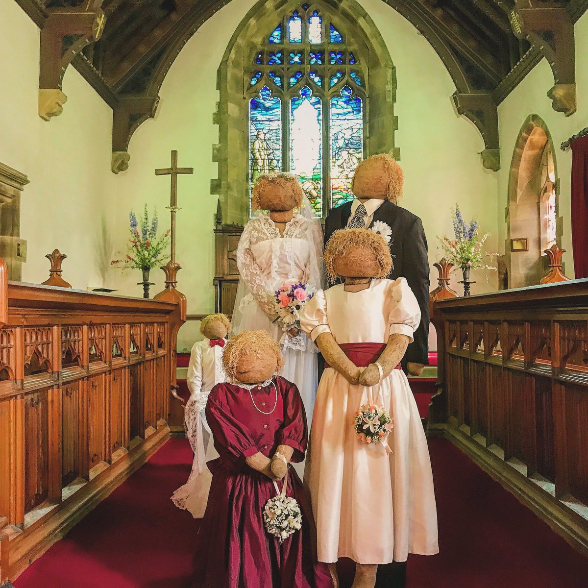 Lots of happy couples choose to tie the knot in our beautiful dales’ churches. Come on down to Kettlewell in August to see lots more scenes of celebration! #thingstodoinyorkshirewithkids