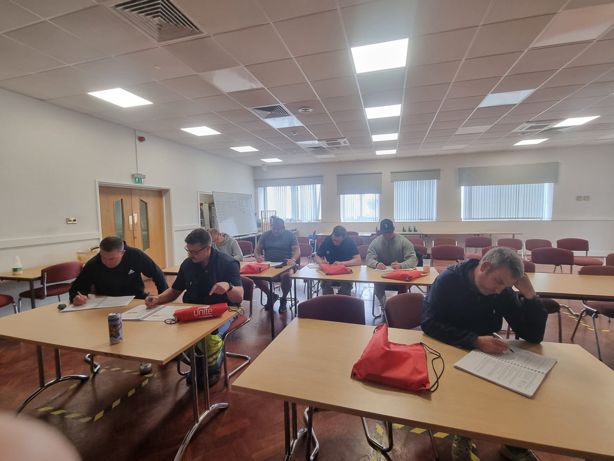 Well done to the 12 <a href="/unitetheunion/">Unite the union: join a union</a> members of Trostre Branch who last week completed and passed the IOSH managing safely course 💪 <a href="/UniteWales/">UniteWales</a> <a href="/UniteEconomy/">Unite For A Workers' Economy</a> #Safety