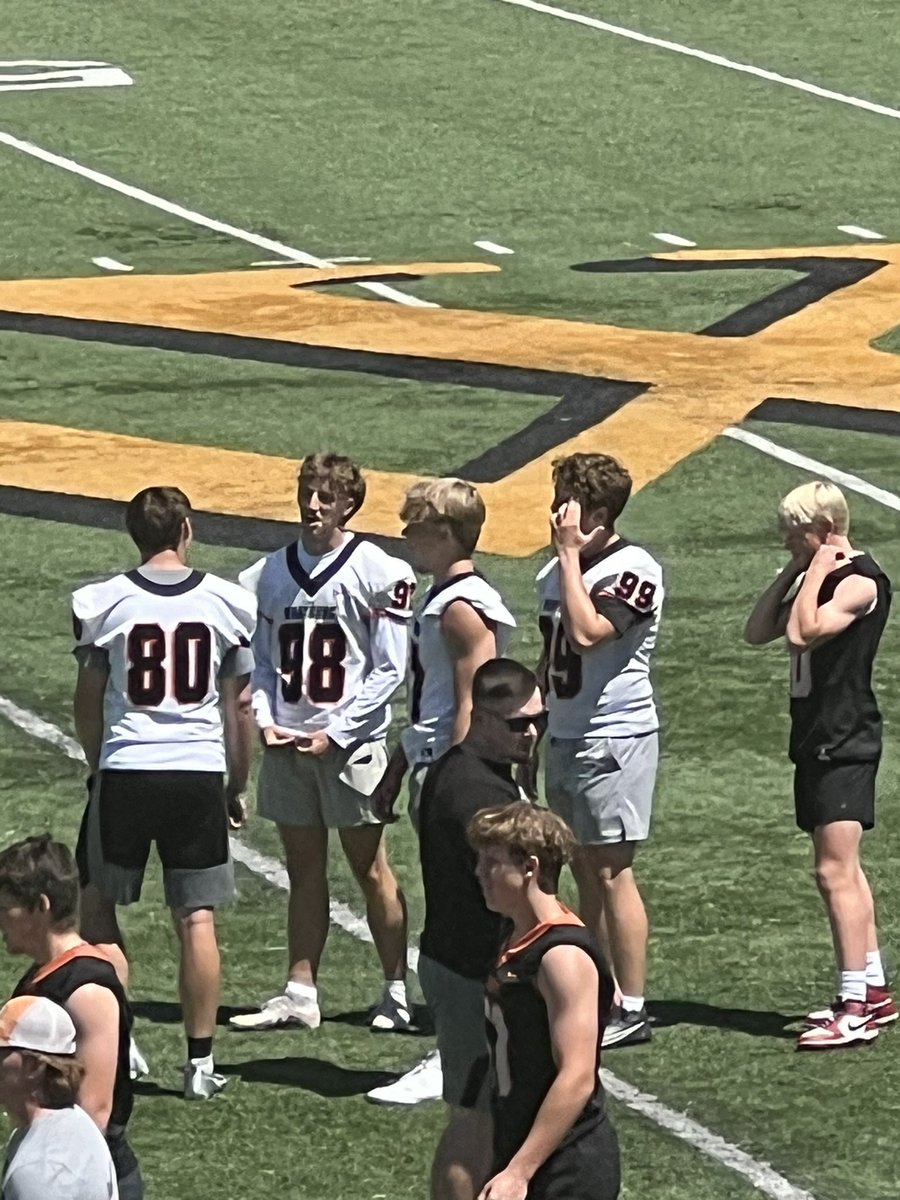 DrCoreyTafoya's tweet photo. @WartburgCollege U rah rah! #kickithard @tafoya_sam https://t.co/bbvMosAK4K