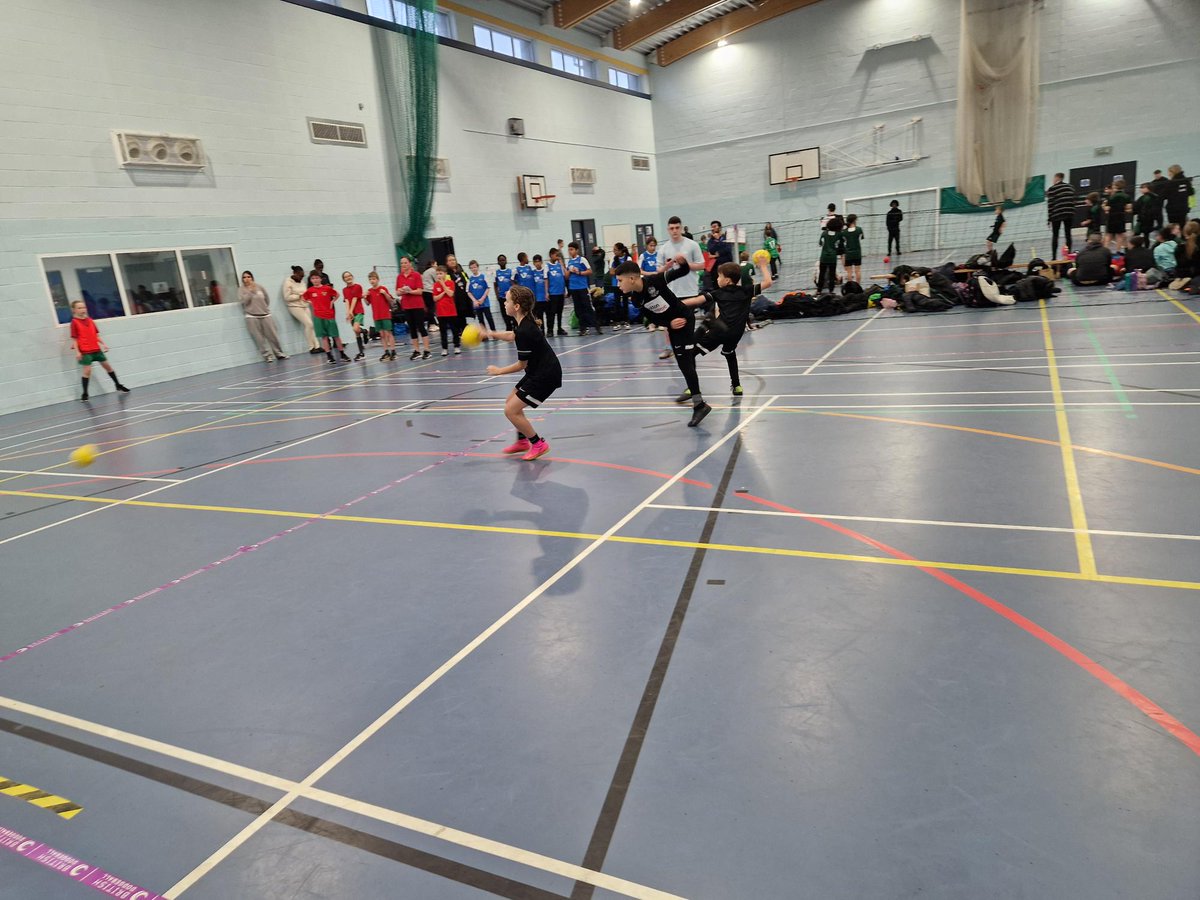 StMichaelsCEPSport tweet media