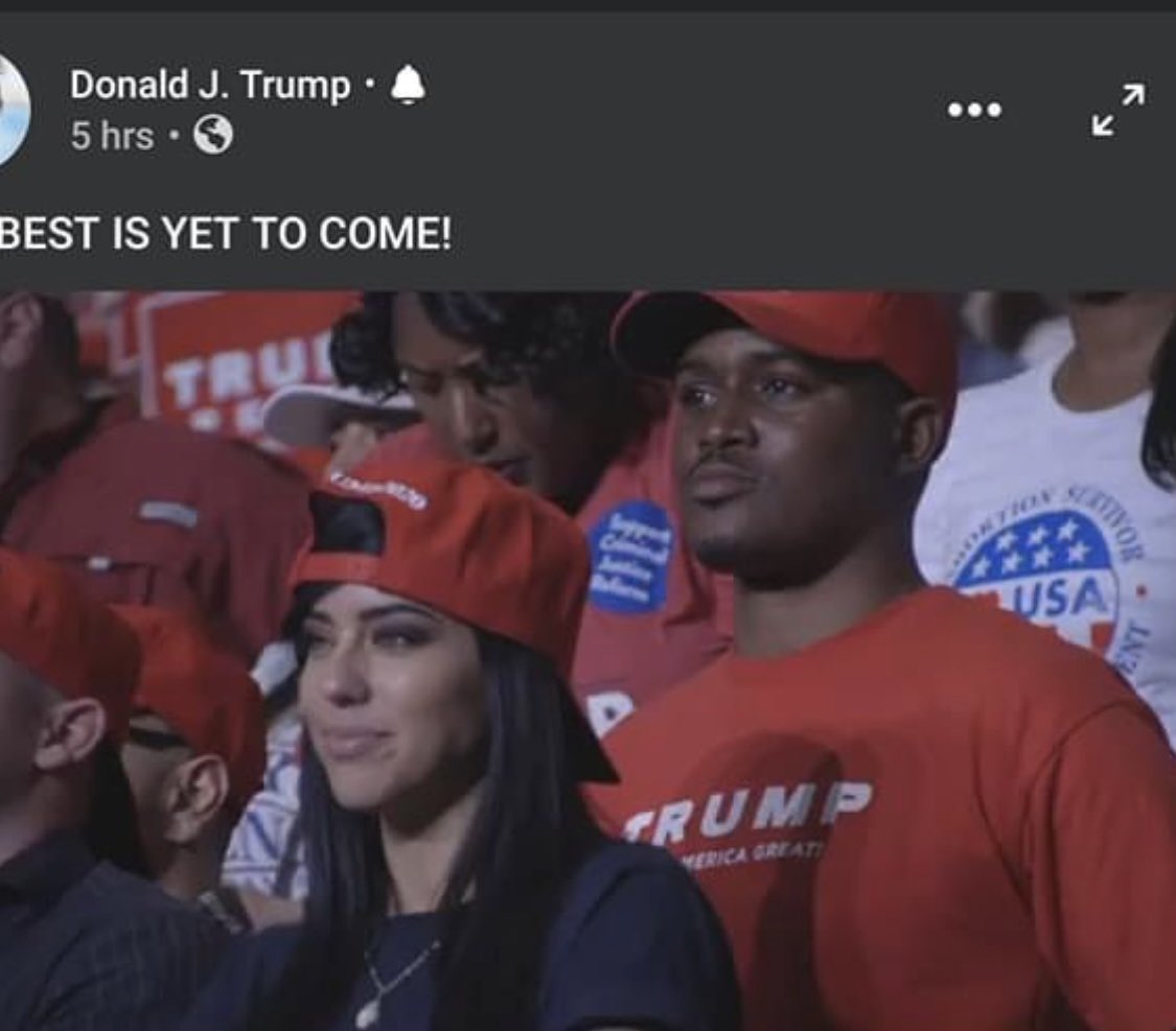 Alex_zedra's tweet photo. One time @realDonaldTrump posted a photo of me at the rally 😆 https://t.co/XoEig0xGqI