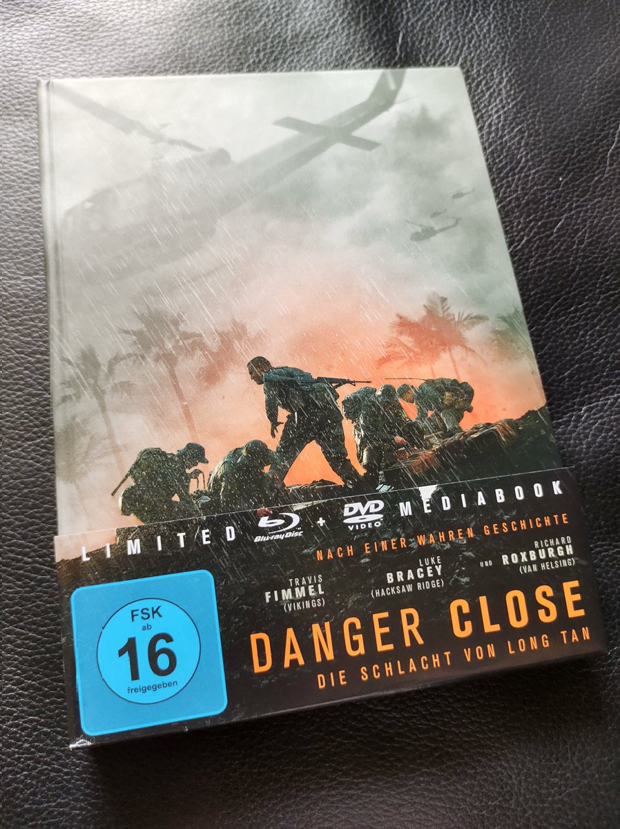 parn83's tweet image. Thread of stuff i've got lately, all of it super cheap/used/on sale

#NearDark mediabook
#DangerClose mediabook
#TheDivineFury mediabook (also has "Arahan" as a bonus)
#TheKid mediabook

#war #horror #western #action