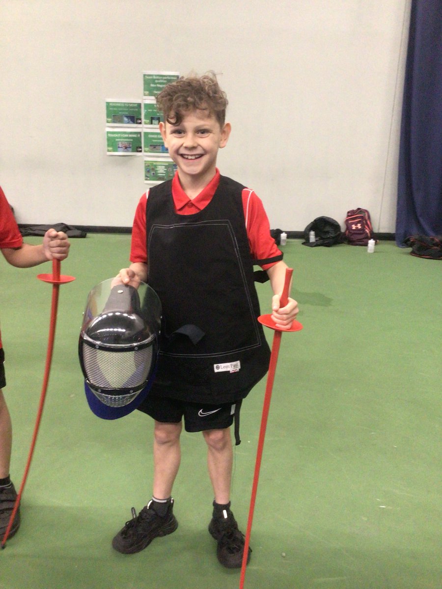 Some children had the opportunity to experience fencing for the first time in their lives. They had a great time and learned lots of skills along the way too.
