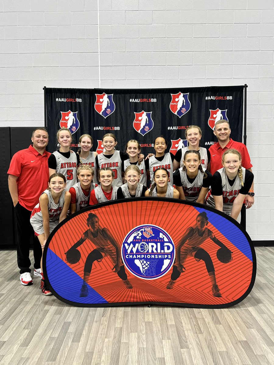 AllIowaAttack's tweet photo. 𝓐𝓐𝓤 𝓝𝓐𝓣𝓘𝓞𝓝𝓐𝓛𝓢 🏀
Congrats to our AIA 6th Grade for taking 1st Place and our AIA 5th Grade for finishing 2nd Place at AAU Nationals 🏆

It was a great run in Ohio for these young hoopers‼️

#AttackFamily #AAUWorldChampionships https://t.co/4zRFRM5HxP