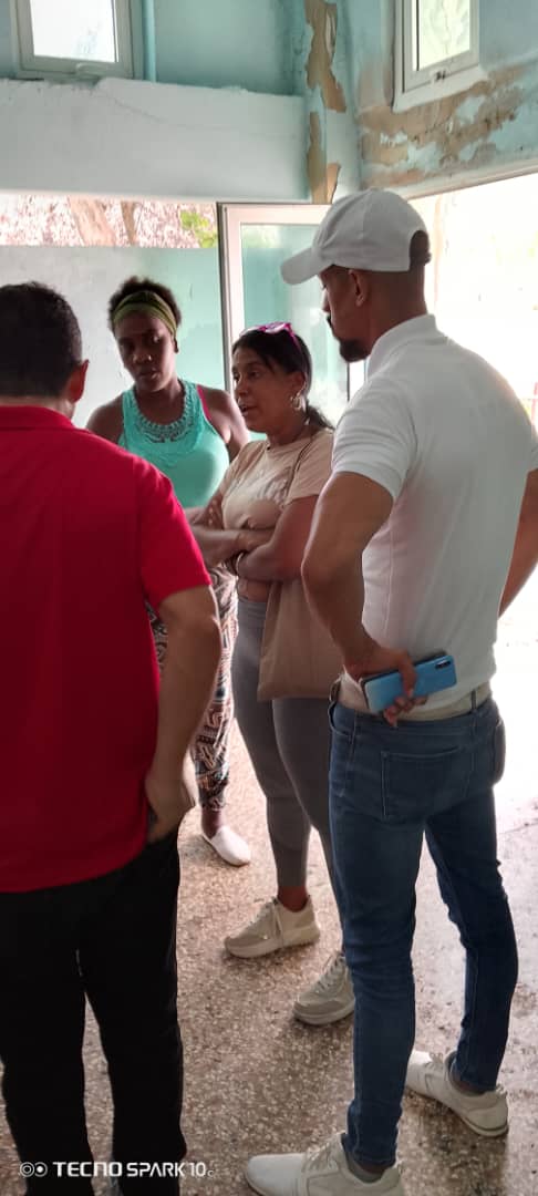 YurielPerezT's tweet photo. Como parte del recorrido llegamos hasta el Náutico, allí comprobamos como se ha venido preparando está instalación para brindarles un servicio de calidad a los trabajadores de la Administración Pública, el Transporte y las Comunicaciones en este #ModoVerano #CtcLaHabana https://t.co/uNu1Y6LB3E