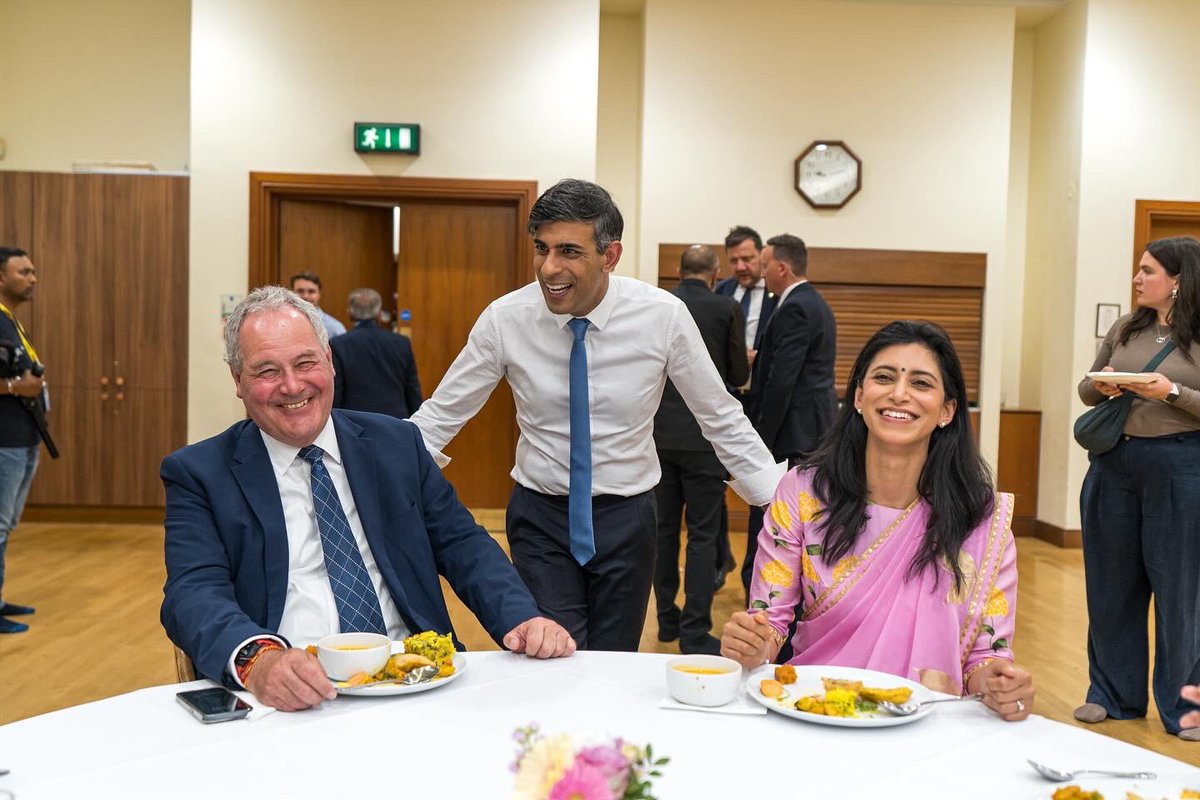Ameet_Jogia's tweet photo. Great to visit @NeasdenTemple with @RishiSunak and Akshata Murty. A truly historic and memorable visit. Overwhelmed by all the love and support from the community ahead of the election this week. https://t.co/SjRFf9emLn