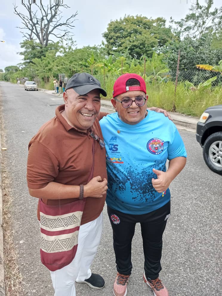 Desde la ciudad de la juventud juntos a nuestros liderzgos rumbo a la victoria del Gallo pinto .<a href="/NicolasMaduro/">Nicolás Maduro</a> la esperanza #ComunicadoresLegislativo #28J #Aragua