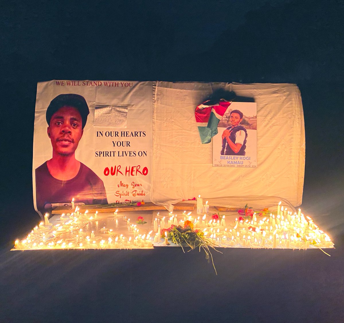 NyaduseKomu's tweet image. Candle lighting for Shujaa Beasley Kogi Kamau. 
R.I.P🕊️