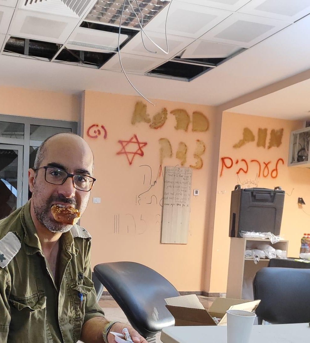 It appears that Israeli soldiers graffitied phrases like “Death to Arabs” and “Kahanah was right” on the walls of Gaza’s only cancer hospital, which is currently being used as a military base by Israeli troops in Netzarim.