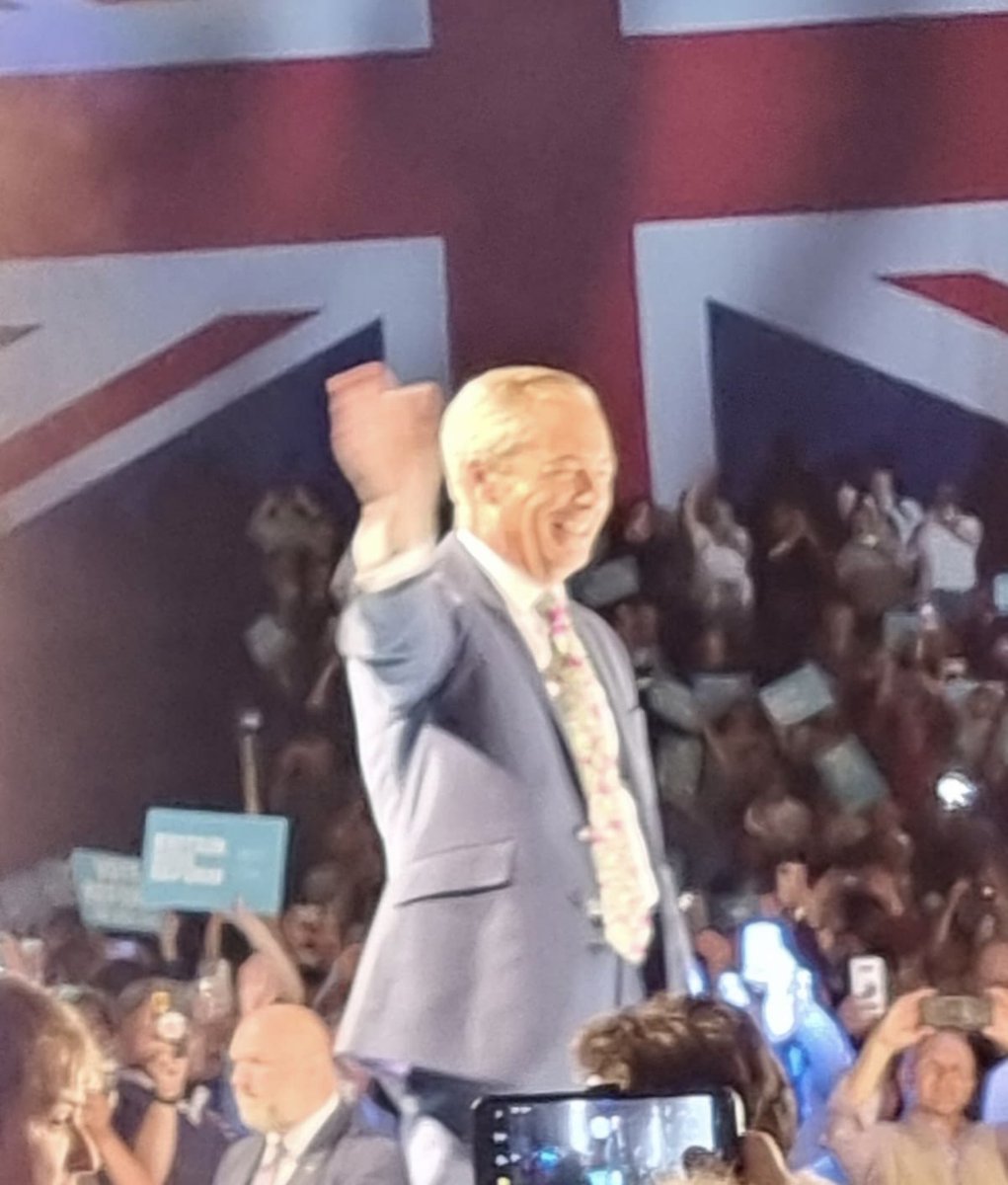 SusanEacock's tweet image. My reasons #VotingReform. I don’t want meagre state pension taxed, don’t want my daughter, DIL’s &amp;amp; granddaughters sharing toilets &amp;amp; changing rooms with men. Don’t want illegals costing country billions of £’s &amp;amp; putting lives at risk &amp;amp; want #Nigel to #DefundTheBBC @reformparty_uk