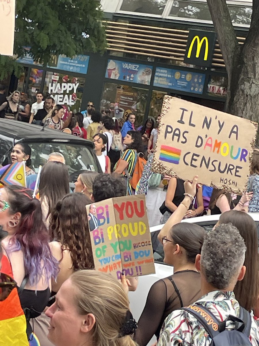 SustainableUser's tweet photo. #prideinParis
#Pride2024 

Happier than ever. https://t.co/UfFZaCMTvo