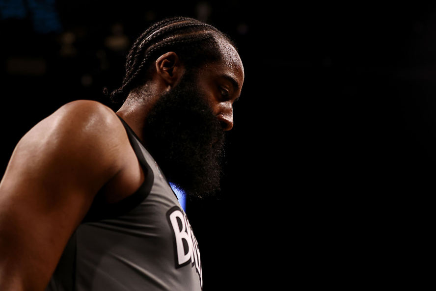 LeGoatedOne's tweet photo. Harden rejected the biggest offer in NBA history to team up with KD and Kyrie in BKN

Sacrificed his health in the playoffs in BKN

Took a 15M paycut in Philly to help build out roster

Now taking another paycut in LA

Pretty good for a selfish toxic player. https://t.co/wGri8HasEz