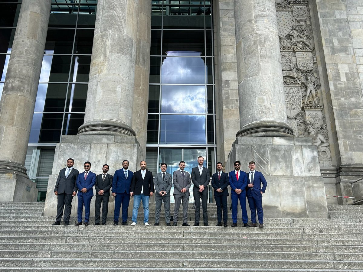 HeshamAlghannam's tweet image. 9. The program concluded with a visit to the Bundestag, featuring a lecture on German foreign and #security_policy by Franz Xaver Mauerer from the CDU/CSU Parliamentary Group. The day also included a cultural tour of #Berlin. #Bundestag #ForeignPolicy