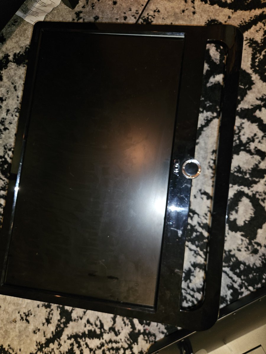 Sirfixuhlot🛠 tweet media