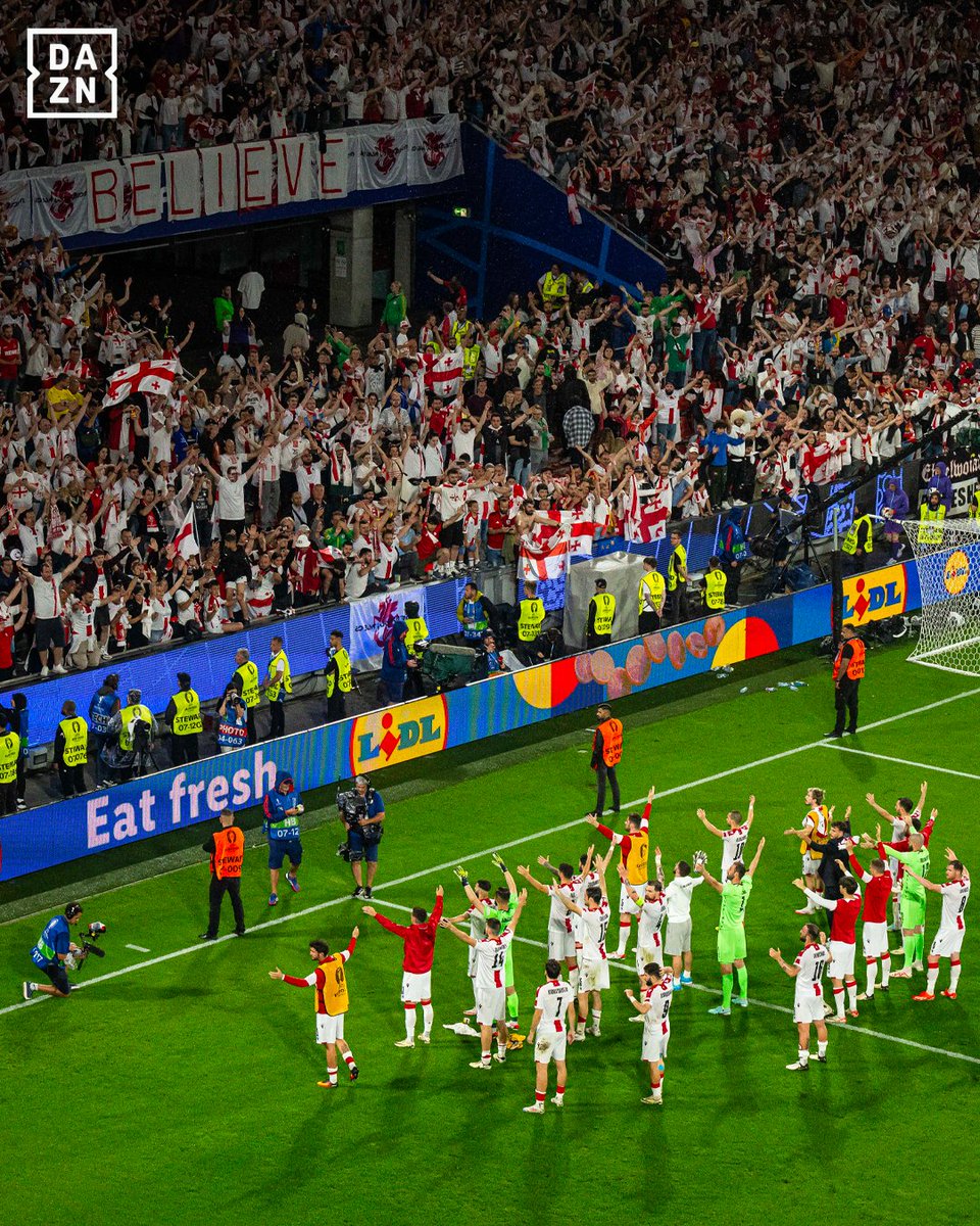 DAZN_IT's tweet photo. 𝗕𝗘𝗟𝗜𝗘𝗩𝗘 🇬🇪🫀

#SpagnaGeorgia #Euro2024 #DAZN https://t.co/0oGJcFvSH6