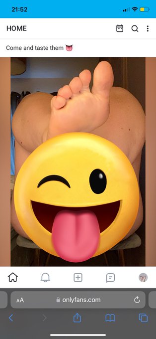 Sunday Soles 😍 Come and sub to my OF to see lotssssss more 🥰 message for deals!  Feet &bull; Foot Lovers &bull;<a href="/tag/footfetish"class="tags"><span>#footfetish</span></a><a href="/tag/footlovers"class="tags"><span>#footlovers</span></a><a href="/tag/solesunday"class="tags"><span>#solesunday</span></a><a href="/tag/bbwfeet"class="tags"><span>#bbwfeet</span></a><a href="/tag/ukfeet"class="tags"><span>#ukfeet</span></a>