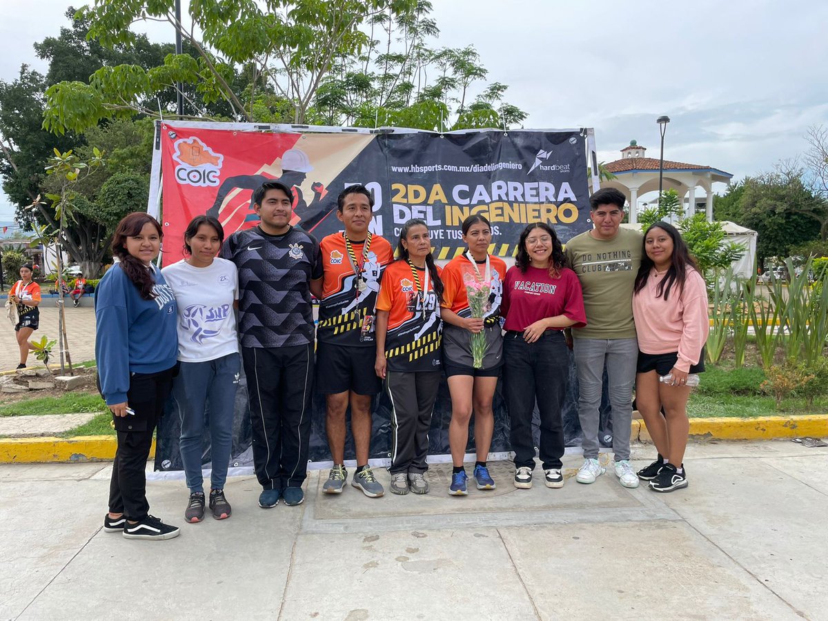 Maritgar2's tweet photo. Que gran carrera 
Gracias a todos por participar y apoyar 
Feliz día del ingeniero 2024
#Oaxaca @chirino_oax @Excelsior @inakimanero https://t.co/tVT8hnNoVt