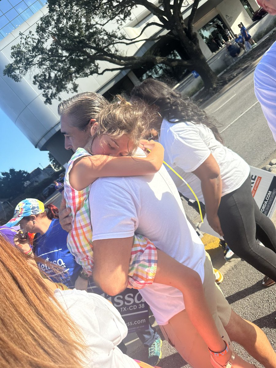 SeanTeareHCDAO's tweet photo. Had an incredible time at the Houston Pride Parade celebrating love, diversity, and equality with our amazing community! 🏳️‍🌈🌟 Standing together for a future where everyone is respected and accepted for who they are. #PrideHouston #LoveIsLove #EqualityForAll https://t.co/zThIWNSIVE