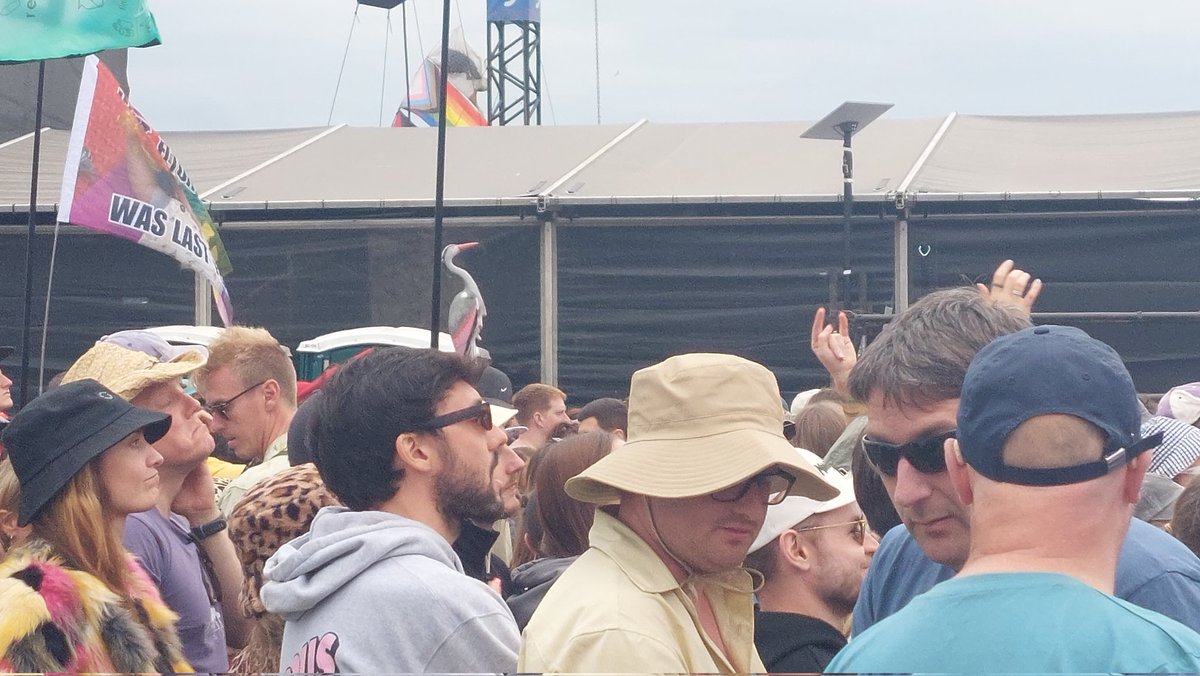 NCCbyKimberley's tweet photo. Spotted at "Glasto" 😉 #MarkWatson #Glastonbury https://t.co/6AuBZaqbUY