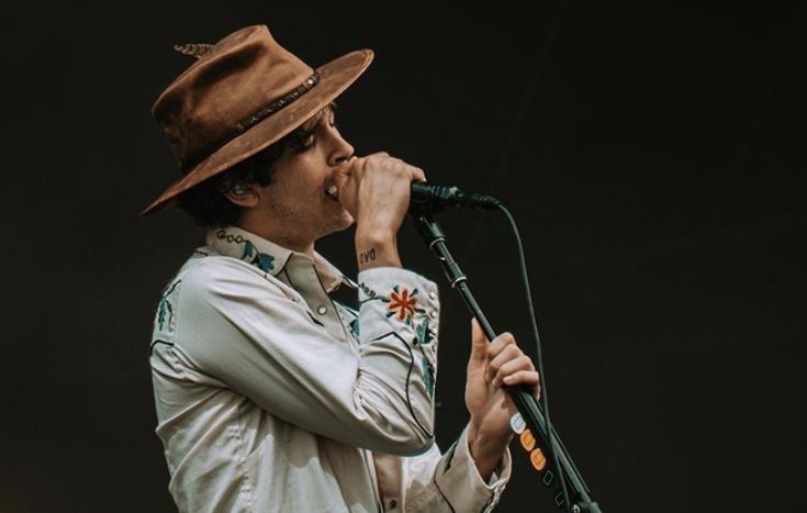 ifibe1ievey0u's tweet photo. can he be a cowboy again please https://t.co/yVHASAKiNX