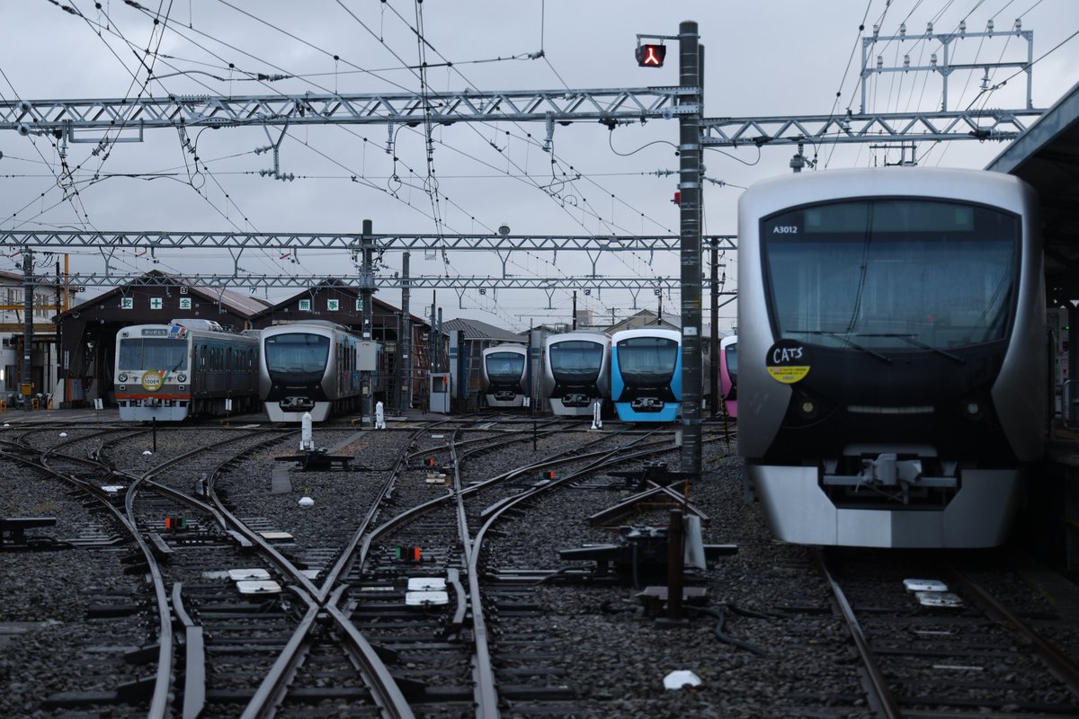 EF5861KT's tweet photo. 2024.7.1
今朝長沼車庫
静鉄1000形1008号編成ありがとう https://t.co/bzZEVfKEgb