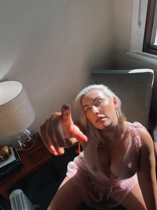 Just posted a new video on my OF https://t.co/akRxTWYg3x