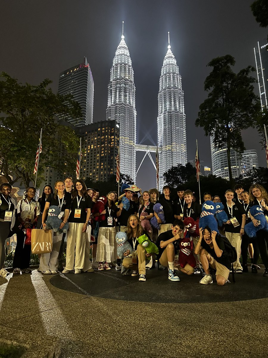 A MASSIVE congratulations to the <a href="/HolyportCollege/">Holyport College</a> WSC team for all qualifying at the KL <a href="/scholarscup/">World Scholar's Cup</a> Global round!! 🥰🥰🥰 Next stop Yale 😍🎓