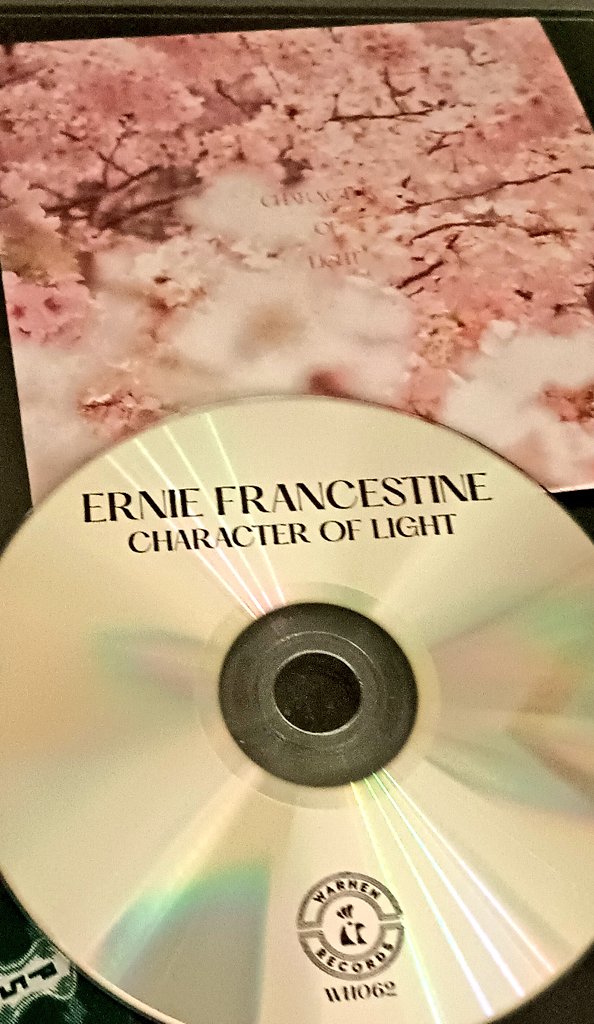 qofdball's tweet photo. ๐ถ Ernie Francestine - Character of Light (recent, year? @WarHenRecords) #dbMusic
beautiful acoustic music https://t.co/TFecEOHjg4
