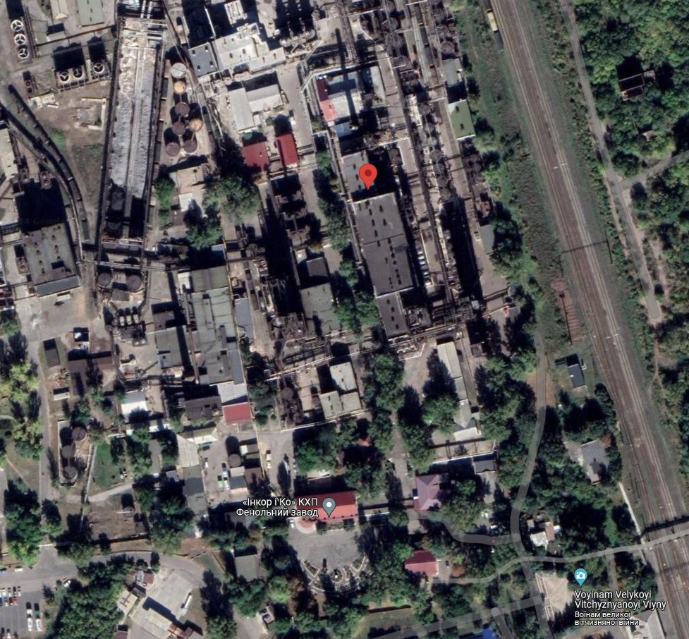 On2Space's tweet photo. Looks like it may be this plant at: 48°20'06.4"N+37°50'11.2"E.  Niu-York, Donetsk Oblast, Ukraine, 85294 https://t.co/d4LL3OwwEd
