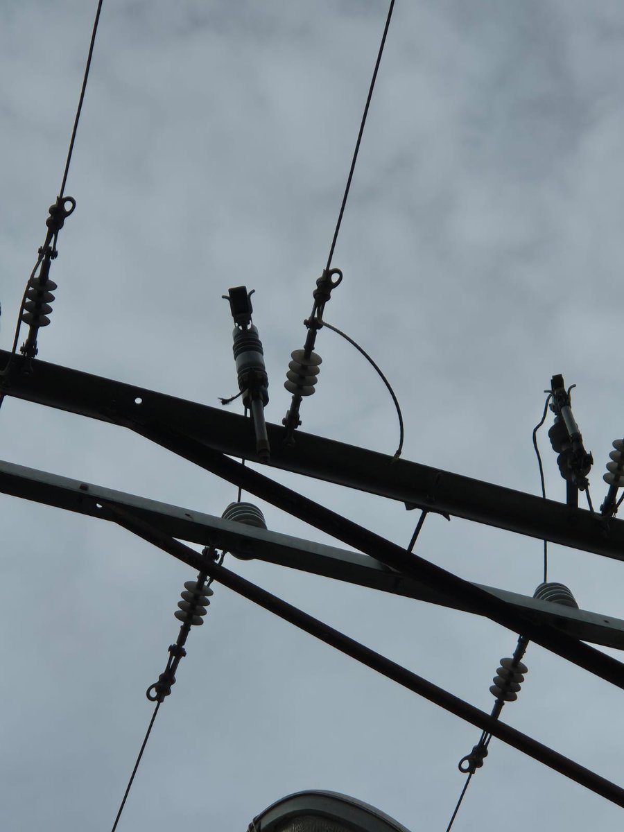 Hace 4 horas no hay luz en Capira Cabecera, Ave Peralta.
Y <a href="/NaturgyPa/">Naturgy Panamá</a> brilla, en su espectacular eficiencia, igualito que en Francia y España. <a href="/FallasServicio/">Naturgy Panamá Oeste - Fallas de Servicio</a> <a href="/Naturgy/">Naturgy</a>