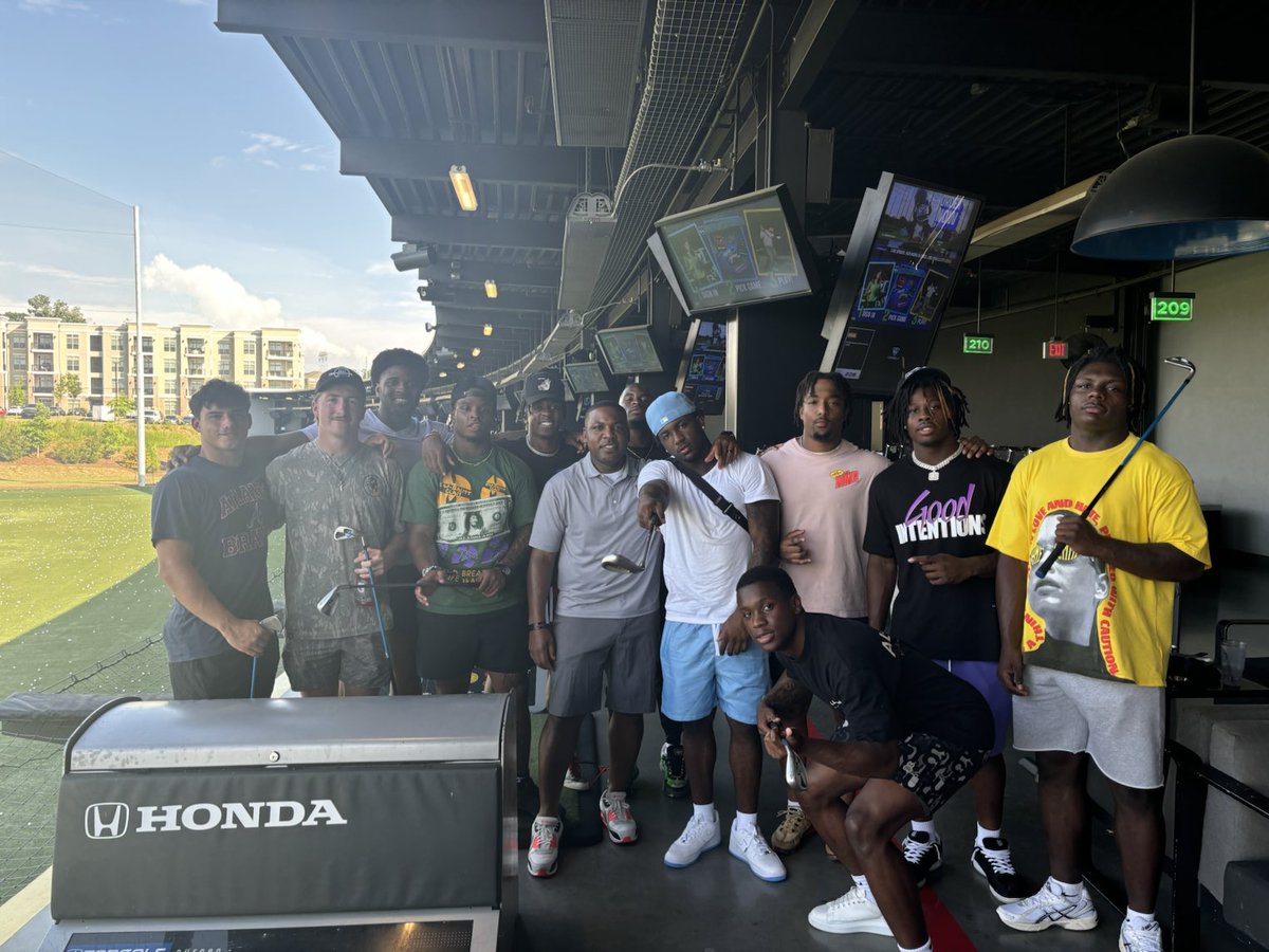 My Dawgs!! ✊🏾💪🏾 RBU 💯🐶🐶🐶