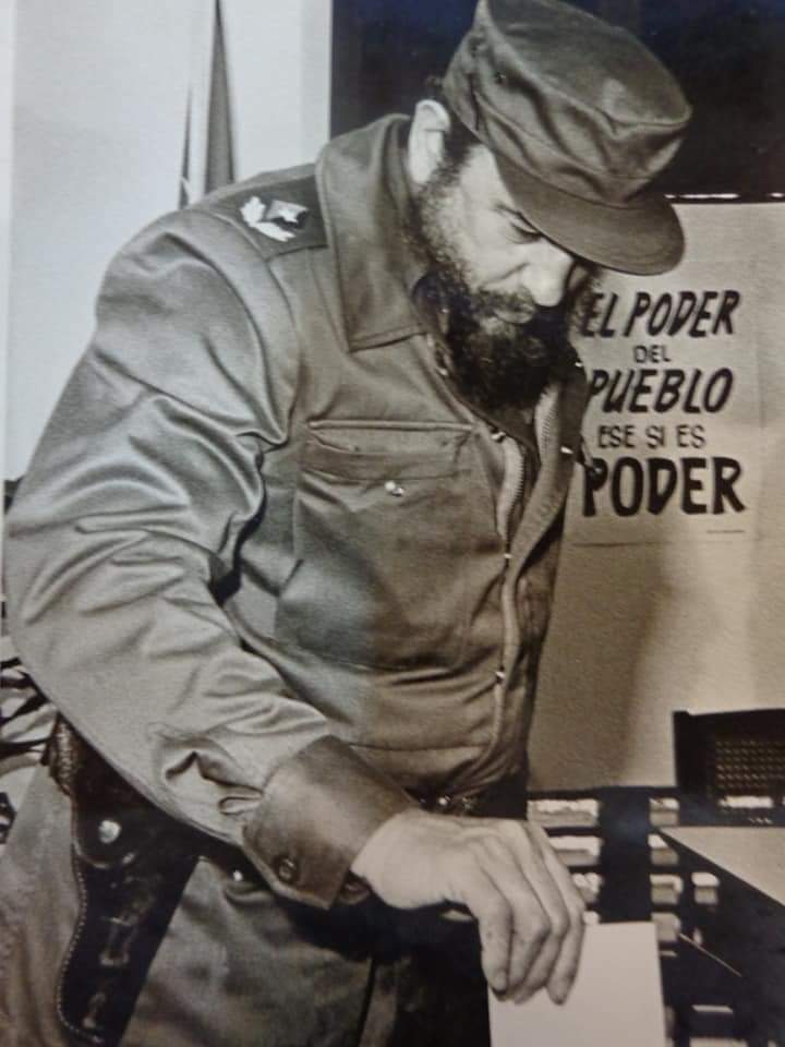 MMarreroCruz's tweet photo. Celebramos hoy los 50 años de las primeras elecciones de los delegados a los Órganos Locales del #PoderPopular, realizadas en Matanzas, donde se ejerció el derecho al voto secreto, directo y libre. Como expresó #Fidel: "el poder del pueblo, ese sí es poder".
#UnidosXCuba 🇨🇺 https://t.co/gM2U8cL6Qy
