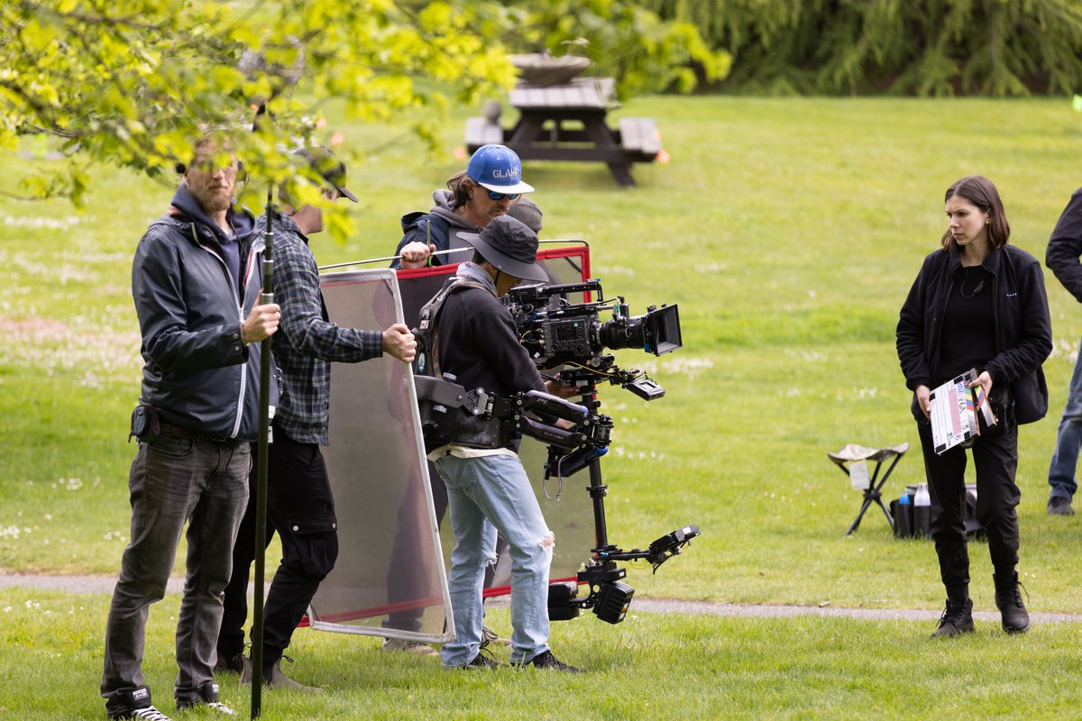 EricWheelwright's tweet image. While setting up for a scene that I directed with Faye Dunaway and Cheech Marin, another star made a guest appearance!

Main Cast:
• Peacock
• Faye Dunaway
• Andrew McCarthy
• Mena Suvari
• Harvey Keitel
• Janet Montgomery
• Brandon Routh
• Cheech Marin
• Jonathan Baker…