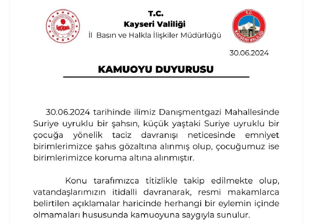 ibrahimkaragul's tweet photo. Kayseri'de bu gece başka bir şey deneniyor!
Başarılı olursa çevre illere de yayacaklar bu işi.

Suriyeli bir sapık Suriyeli bir çocuğu taciz etmiş.
Valilik, güvenlik birimleri gerekeni ne ise yapmış.
Elbette en ağır ceza verilmeli, verilecektir de.
Burada sorun yok. Mesele bu nokta değil.

Bunlar Suriyelilerin evlerini, iş yerlerini yakıyor.
Ellerinden gelse Suriyeli yakmaya başlayacaklar.

Dertleri ne Suriyeli sapık ne de Suriyeli çocuk!

“Erdoğan istifa” sloganları gerçeği ortaya koyuyor.
Bunların asıl hesaplaşmaları Türkiye ile. 

Bu sefer İstanbul’da değil, Anadolu’nun kalbinde bir deneme yapıyorlar.

Tam da Türkiye-Suriye meseleleri konuşulurken.
Tam da Irak’ın kuzeyinde PKK tasfiye edilirken.
Tam da PKK’nın Suriye ayağını temizlemek için bir takım girişimler yapılırken. 
Tam da Türkiye-Suriye görüşmesi gündemdeyken.  
Tam da PPK, ABD ve İsrail bunu sabote etmeye çalışırken. 

Bu iş başka bir iş.
Arkasından çok pis bir tezgah çıkacak.