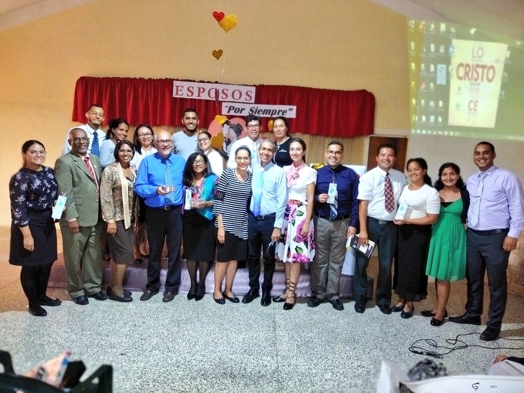 📲 40 matrimonios asisten a Encuentro de Pajeras "Esposos por Siempre" en nuestra zona 👩‍❤️‍👨

Conoce más de esta noticia aquí ⬇️:
facebook.com/share/p/3z3pno…

#PasiónMIVENOR