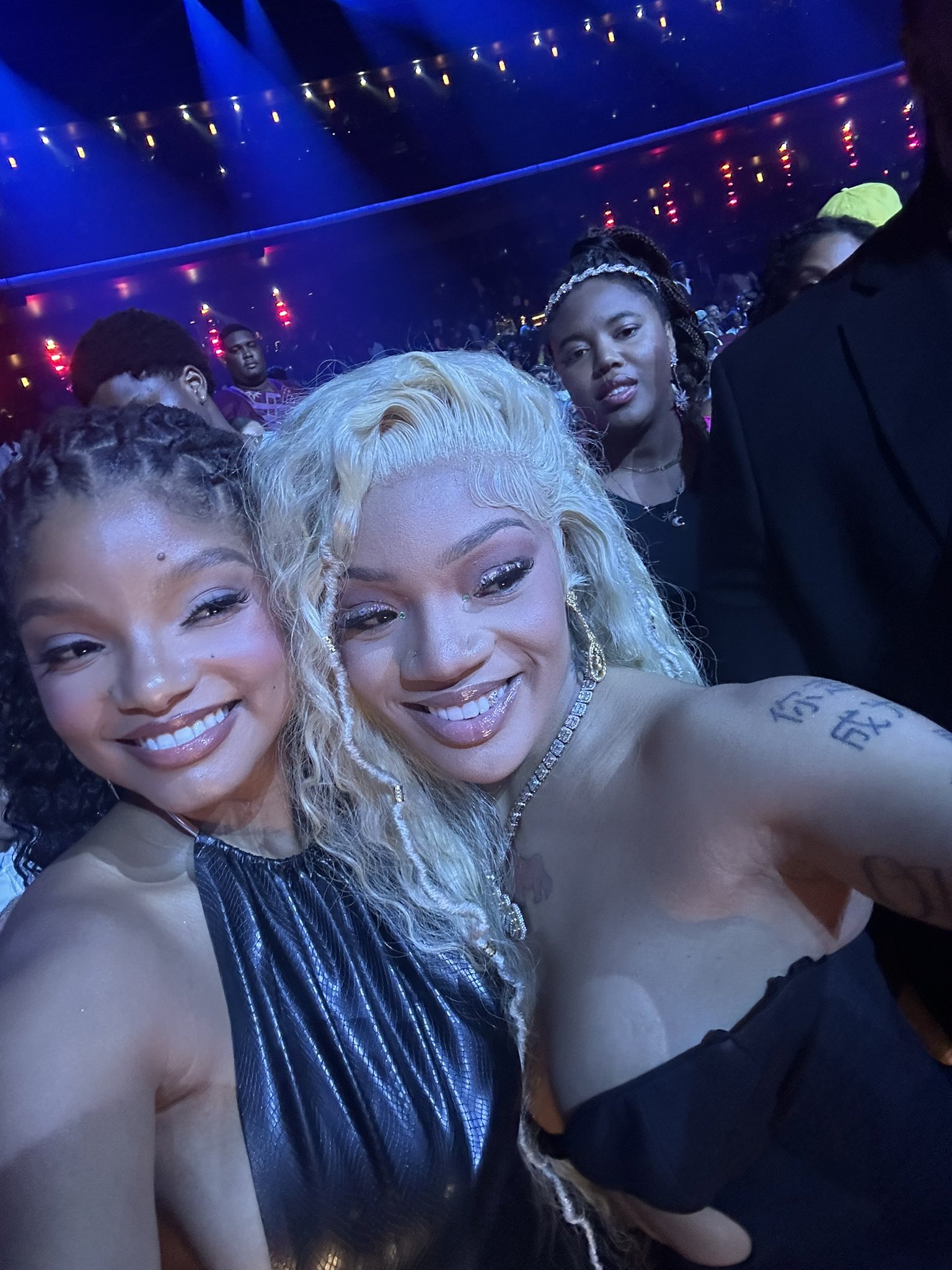 Halle Poses with her "Twin" Glorilla Lipstick Alley