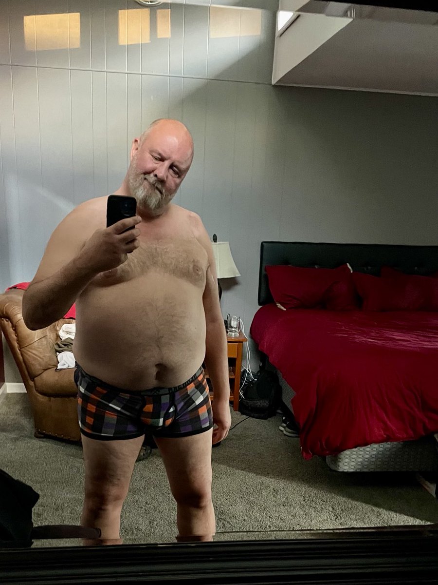 vicbears's tweet photo. Hello sexy. Long time no see 😈 https://t.co/0DWcPv8duk