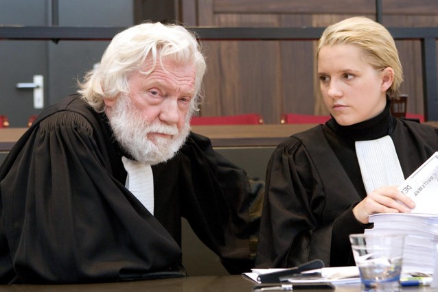 Zijn bulderende stem zwijgt al een decennium. Tien jaar geleden overleed Piet Van Eeckhaut: “Gij, gij moet advocaat worden!” dlvr.it/T909WY