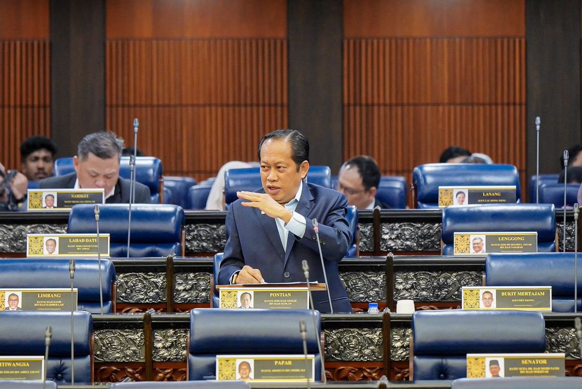 ahmadmaslan's tweet photo. Jawab soalan MP #PortDickson (MB #Negeri9) ttg PSL Paroi-Senawang Link, 6.6km, bertingkat dgn kos sekitar rm969 juta.
RFP Request For Proposal akan dibuat oleh UKAS #JPM sblm dibawa ke Kabinet. Sambung #PLUS ke #LEKAS & bertol. Moga UKAS, #LLM akan segerakan utk atasi jem teruk. https://t.co/88w4fNJnhu