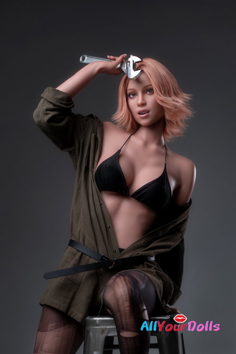 AllYourDolls's tweet photo. Holding my wrench tight... do you have something that needs a little fixing? 🔧😏💪 #HandyGirl #FixItForYou
#realdoll #lovedoll #companiondoll #sexdoll #allyourdolls #zelexdoll https://t.co/kfiScW69ak