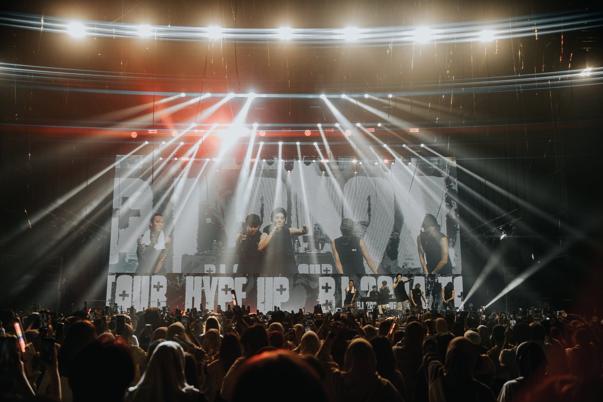kmaniamy's tweet photo. 1/4 [Lensa Rasmi] B.I 2024 Tour 'HYPE UP' in Kuala Lumpur
Ahad 30.06.2024 di Megastar Arena.

#BI #비아이 #HYPEUPinKL #BIinKL #LEOinKL #리오 #LEO #LofiEntertainment #kmaniamy https://t.co/tWbuIhCoe7